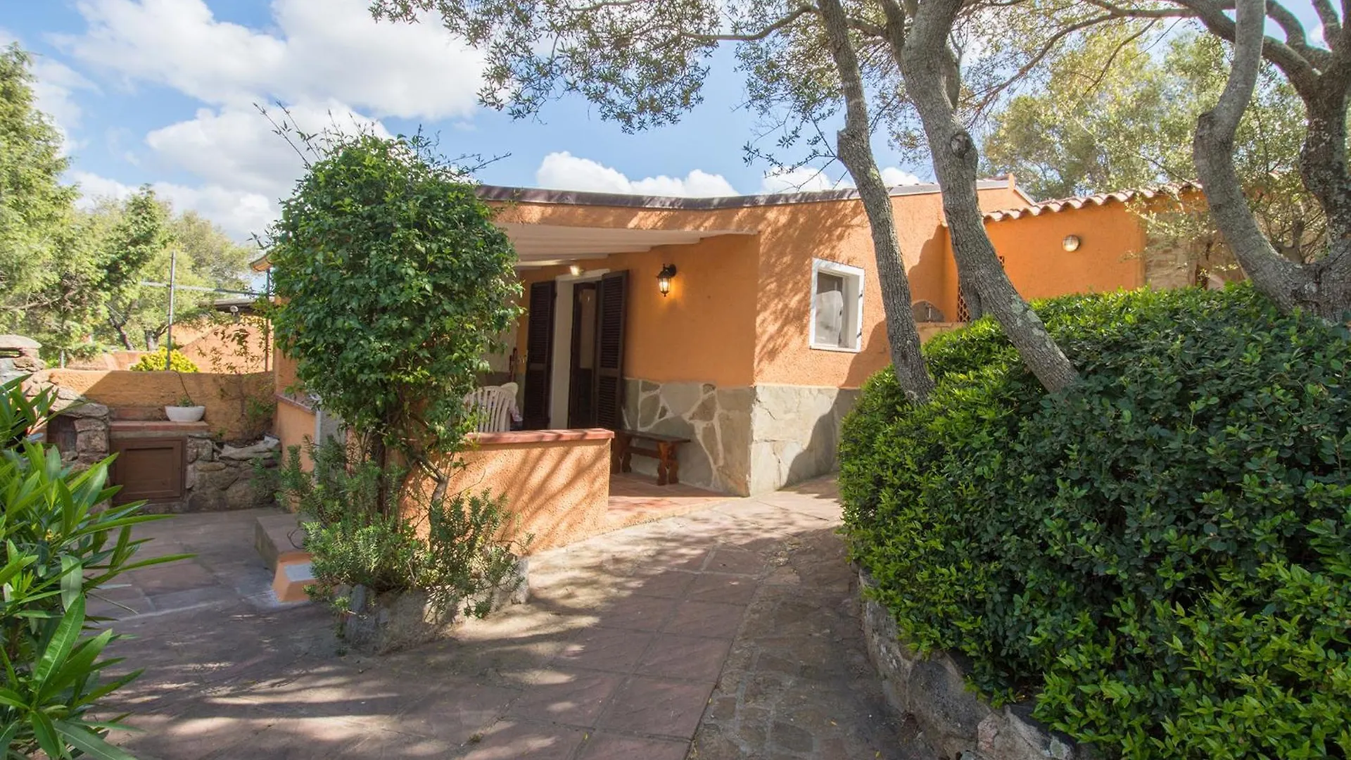 Casa Vacanze Rugiada 포르토 폴로 펜션